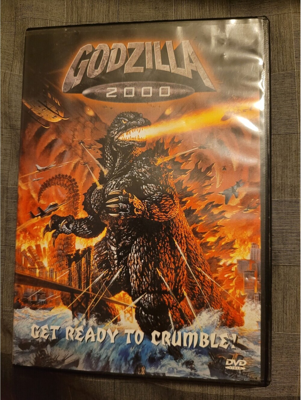 Godzilla 2000 DVD Toho Japanese Kaiju Monster Sci-Fi Action Movie